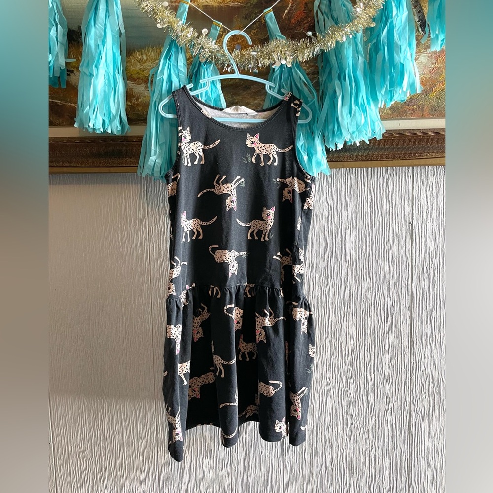 💛H&M Girls Leopard Print Dress. Size 8-10y.